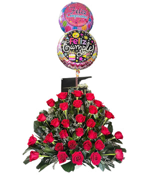 Bring your loved one's birthday celebration to the next level with our stunning Birthday Roses! Give birthday roses and make their day unforgettable! Doral Roses Miami