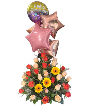 Celebrate a special day with our Birthday Special! This irresistible offering features a stunning combination of roses and sunflowers. Doral Roses Miami