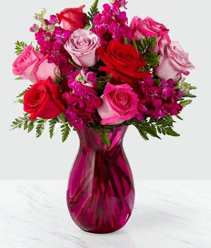 Romance en púrpura, Anniversary, Aniversario, Regala Flores para cualquier ocasión, envía flores por Doral Roses Miami, Flowers Delivery, Entrega a domicilio