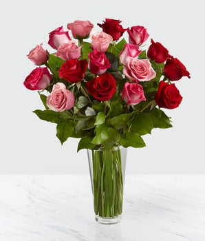 Romance, Anniversary, Aniversario, Regala Flores para cualquier ocasión, envía flores por Doral Roses Miami, Flowers Delivery, Entrega a domicilio
