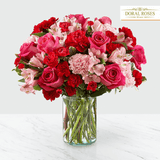 Mujer Hermosa, Regalo de Flores para el día de la madre, Arreglo de flores, envía flores por Doral Roses Miami